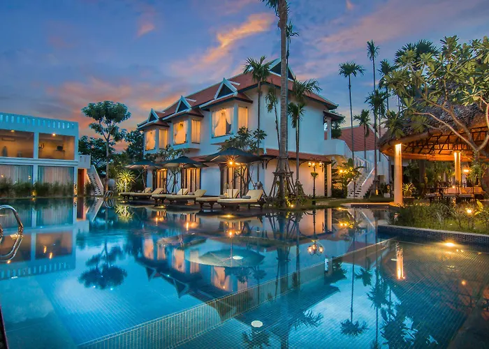 The Embassy Angkor & 5* Siem Reap