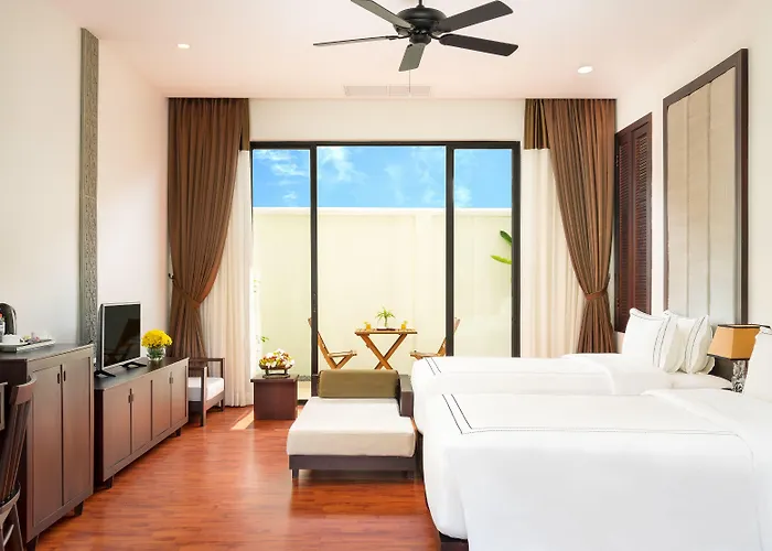 The Embassy Angkor & 5*