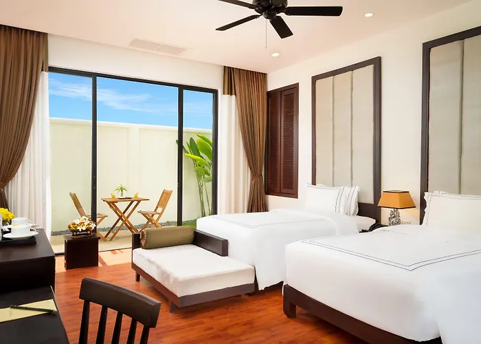 The Embassy Angkor & 5* Siem Reap