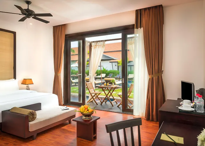 The Embassy Angkor & 5*