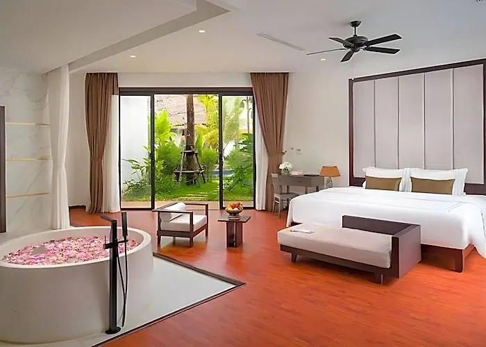 Resort The Embassy Angkor &